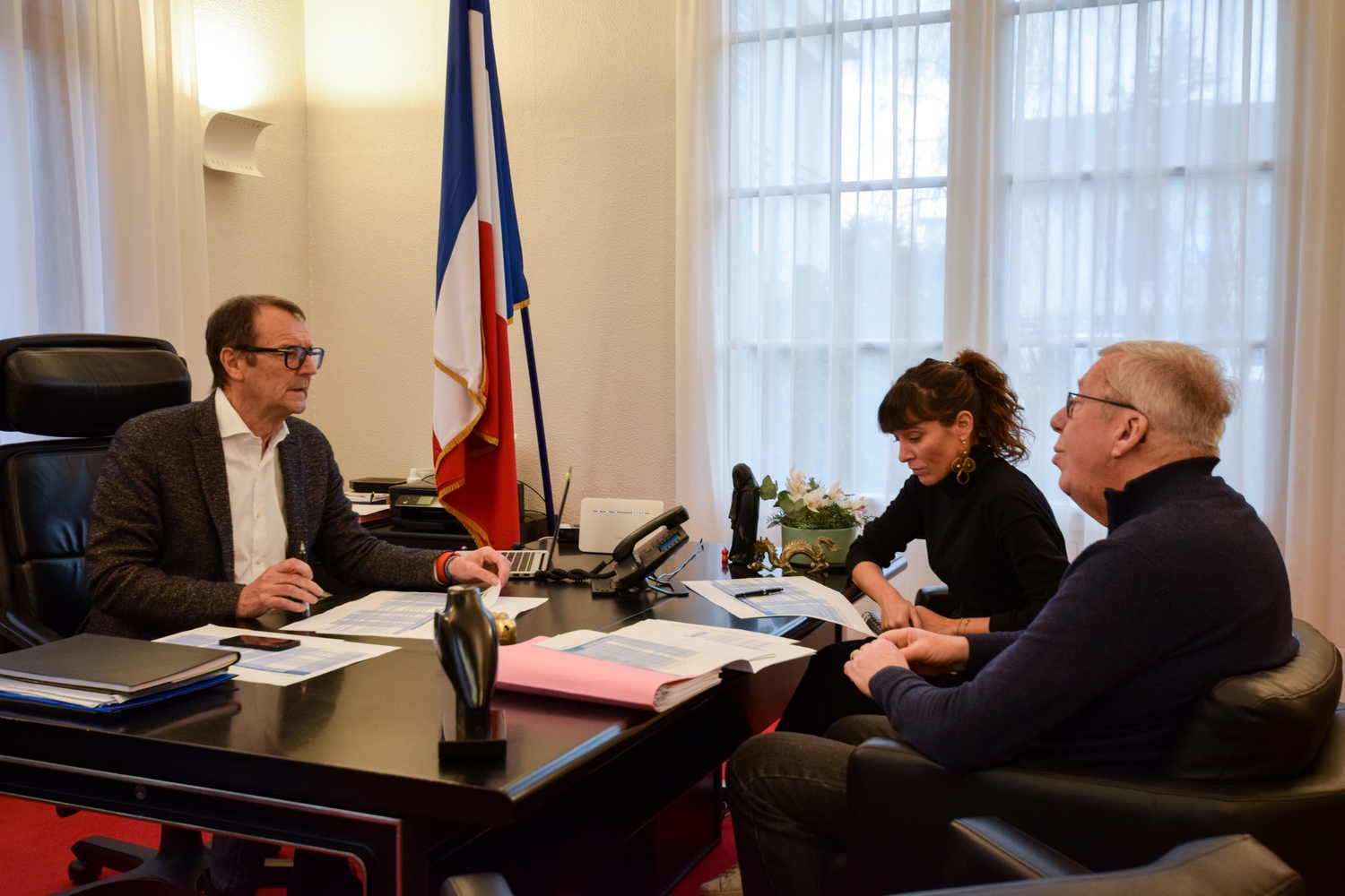 Neuilly Plaisance Christian DEMUYNCK reunion budget avec les elus 4