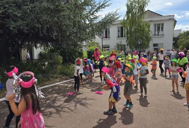 FLASHMOB DES CENTRES DE LOISIRS À LA MAIRIE - 27 AOÛT 2025 
