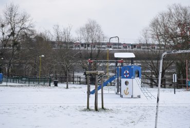 NEUILLY-PLAISANCE SOUS LA NEIGE - FÉVRIER 2021