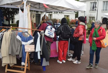 BROCANTE VÊTEMENTS ADULTE - 2 AVRIL 2023