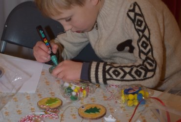 BROCANTE DE JOUETS ET DÉCORATIONS DE NOËL - DIMANCHE 11 DECEMBRE 2022