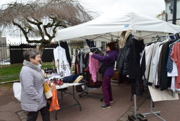 BROCANTE VÊTEMENTS ADULTES - 26 MARS 2023