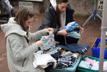 BROCANTE VÊTEMENTS ENFANTS - 12 MARS 2023