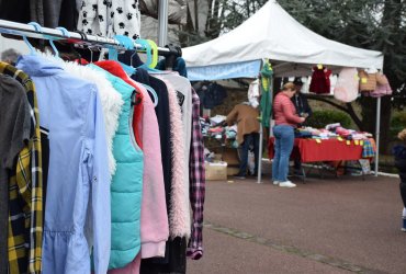 BROCANTE VÊTEMENTS ENFANTS - 12 MARS 2023