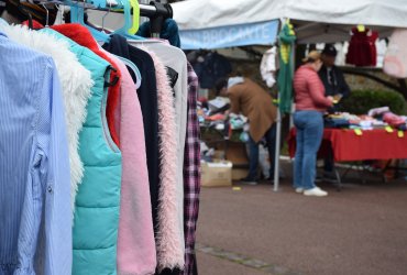 BROCANTE VÊTEMENTS ENFANTS - 12 MARS 2023