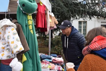 BROCANTE VÊTEMENTS ENFANTS - 12 MARS 2023