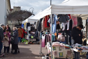 BROCANTE VÊTEMENTS ENFANTS - 12 MARS 2023