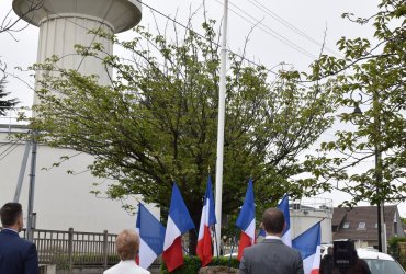 COMMÉMORATION DU 76e ANNIVERSAIRE DU 8 MAI 1945