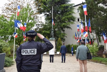 COMMÉMORATION DU 76e ANNIVERSAIRE DU 8 MAI 1945