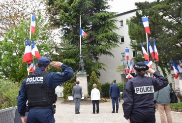 COMMÉMORATION DU 76e ANNIVERSAIRE DU 8 MAI 1945