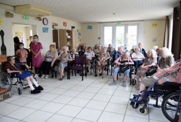 CONCERT DE L'ECOLE DE MUSIQUE A LA RÉSIDENCE D’ÉGLANTINE - JUILLET 2020 