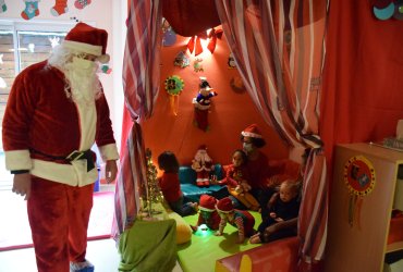 TOURNÉE DU PÈRE NOËL CRÈCHE ABBÈ PIERRE - MARDI 15 DÉCEMBRE