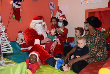 TOURNÉE DU PÈRE NOËL CRÈCHE ABBÈ PIERRE - MARDI 15 DÉCEMBRE