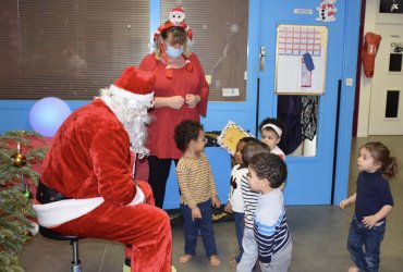 TOURNÉE DU PÈRE NOËL CRÈCHE DU CENTRE - JEUDI 17 DÉCEMBRE