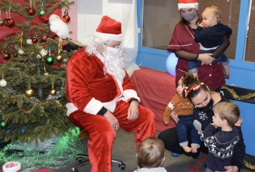 TOURNÉE DU PÈRE NOËL CRÈCHE DU CENTRE - JEUDI 17 DÉCEMBRE