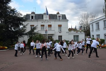 FLASH MOB D'HALLOWEEN DU CME HERRIOT