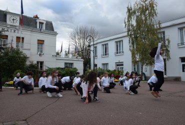 FLASH MOB D'HALLOWEEN DU CME HERRIOT