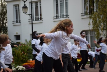 FLASH MOB D'HALLOWEEN DU CME HERRIOT