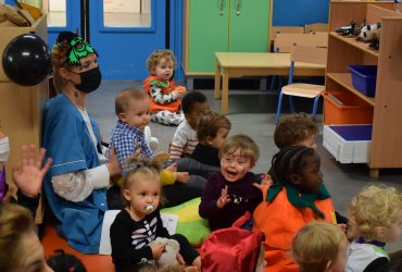 HALLOWEEN À LA CRÈCHE DU CENTRE