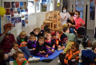 HALLOWEEN À LA CRÈCHE DU CENTRE