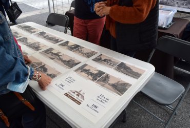 PRÉSENCE DES ASSOCIATIONS "HORIZON CANCER" ET "MEMOIRE VIVANTE DU PLATEAU D'AVRON" AU MARCHÉ - DIMANCHE 16 OCTOBRE