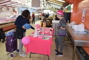 PRÉSENCE DES ASSOCIATIONS "HORIZON CANCER" ET "MEMOIRE VIVANTE DU PLATEAU D'AVRON" AU MARCHÉ - DIMANCHE 16 OCTOBRE