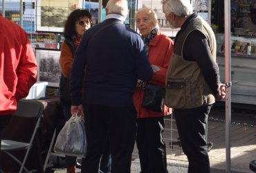 PRÉSENCE DES ASSOCIATIONS "HORIZON CANCER" ET "MEMOIRE VIVANTE DU PLATEAU D'AVRON" AU MARCHÉ - DIMANCHE 16 OCTOBRE