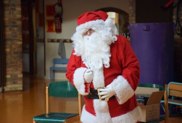 TOURNÉE DU PÈRE NOËL MATERNELLE LÉON FRAPIÉ - VENDREDI 18 DÉCEMBRE