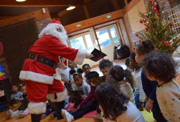 TOURNÉE DU PÈRE NOËL MATERNELLE LÉON FRAPIÉ - VENDREDI 18 DÉCEMBRE