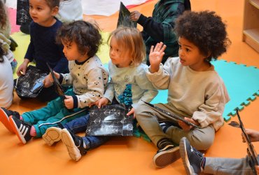 TOURNÉE DU PÈRE NOËL MATERNELLE LÉON FRAPIÉ - VENDREDI 18 DÉCEMBRE