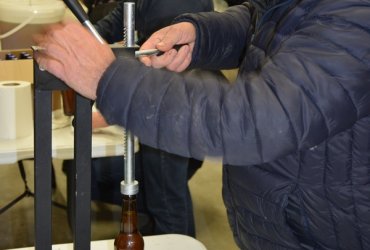 MISE EN BOUTEILLE DE LA BIÈRE NOCÉENNE "LA FAVORITE"