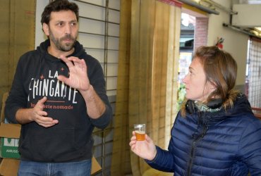 MISE EN BOUTEILLE DE LA BIÈRE NOCÉENNE "LA FAVORITE"