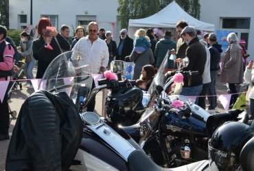 OCTOBRE ROSE - EXPOSITION HARLEY