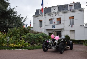 OCTOBRE ROSE : EXPOSITION DE VOITURES ANCIENNES - DIMANCHE 4 OCTOBRE