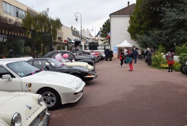 OCTOBRE ROSE : EXPOSITION DE VOITURES ANCIENNES - DIMANCHE 4 OCTOBRE