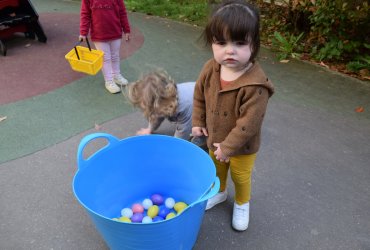 CHASSE AUX ŒUFS - CRÈCHE ABBÉ PIERRE