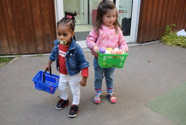 CHASSE AUX ŒUFS - CRÈCHE ABBÉ PIERRE