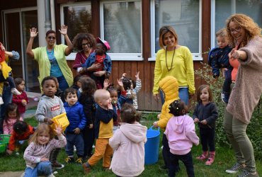 CHASSE AUX ŒUFS - CRÈCHE ABBÉ PIERRE