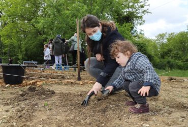 LE CLUB DES PETITS PLANTEURS