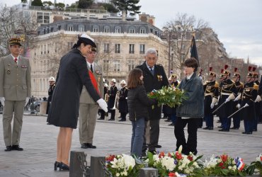 RAVIVAGE DE LA FLAMME SOUS L'ARC DE TRIOMPHE - 20 MARS 2023