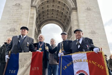 RAVIVAGE DE LA FLAMME SOUS L'ARC DE TRIOMPHE - 20 MARS 2023