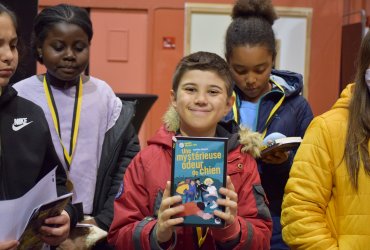 SALON DU LIVRE POLICIER : RENCONTRE DES ÉCOLES AVEC LES AUTEURS