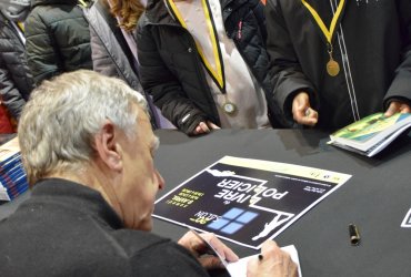 SALON DU LIVRE POLICIER : RENCONTRE DES ÉCOLES AVEC LES AUTEURS