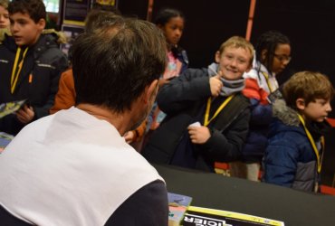 SALON DU LIVRE POLICIER : RENCONTRE DES ÉCOLES AVEC LES AUTEURS