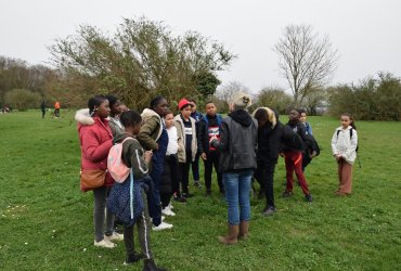 DU BLÉ AU PAIN : LE SEMIS AVEC LES ENFANTS DES CENTRES DE LOISIRS