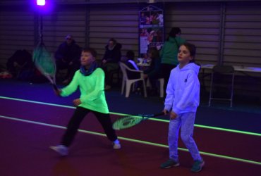 TENNIS FLUO - 10 FÉVRIER 2023