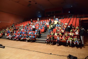 REPRÉSENTATION THÉÂTRALE POUR LES ENFANTS DES ACCUEILS DE LOISIRS