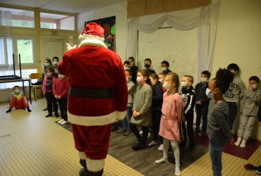 TOURNÉE DU PÉRE NOÊL DANS LES CENTRES DE LOISIRS - MARDI 22 DÉCEMBRE