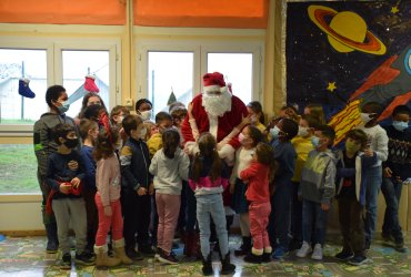 TOURNÉE DU PÉRE NOÊL DANS LES CENTRES DE LOISIRS - MARDI 22 DÉCEMBRE