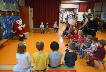 TOURNÉE DU PÉRE NOÊL DANS LES CENTRES DE LOISIRS - MARDI 22 DÉCEMBRE